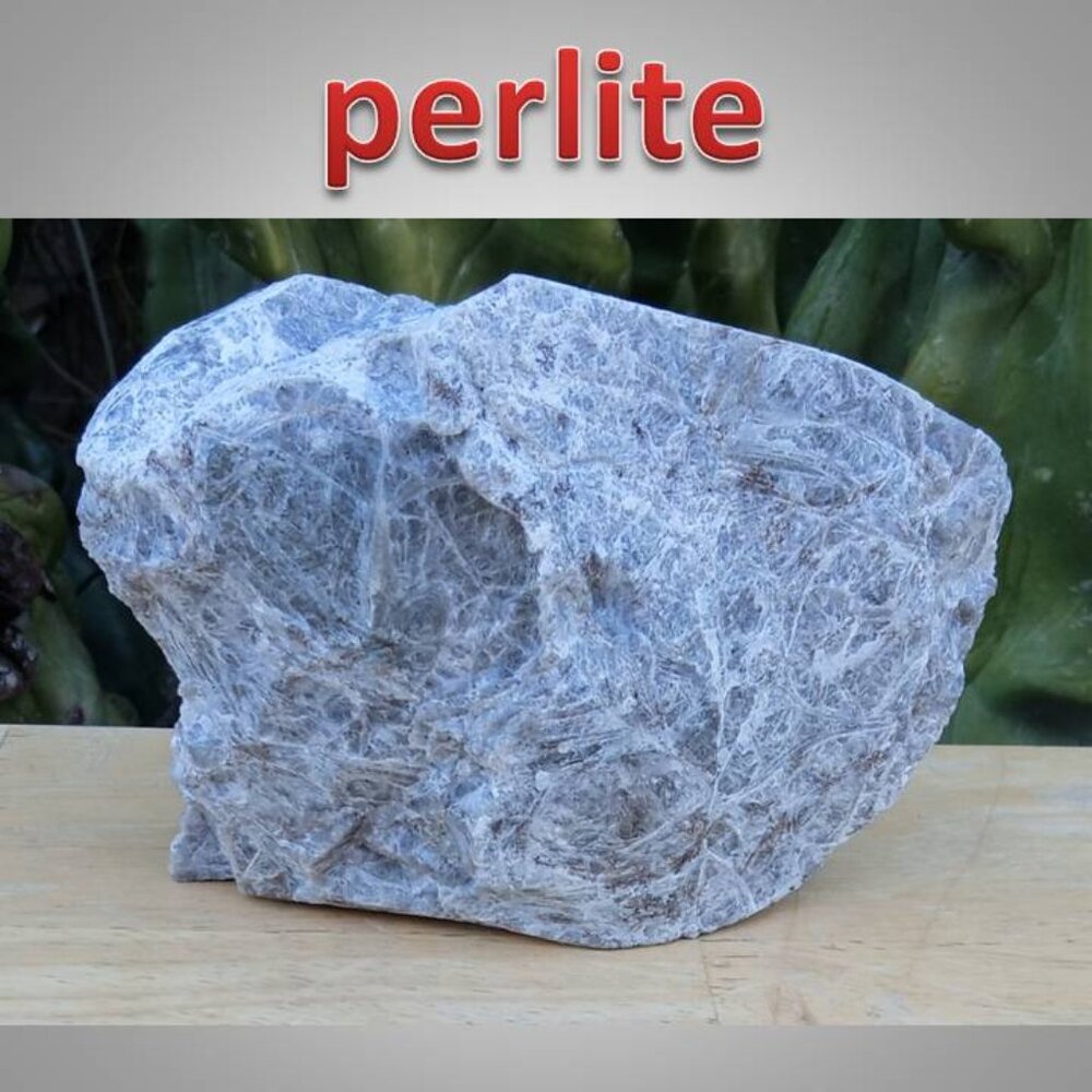PERLITE stone rock crystal chunk 01